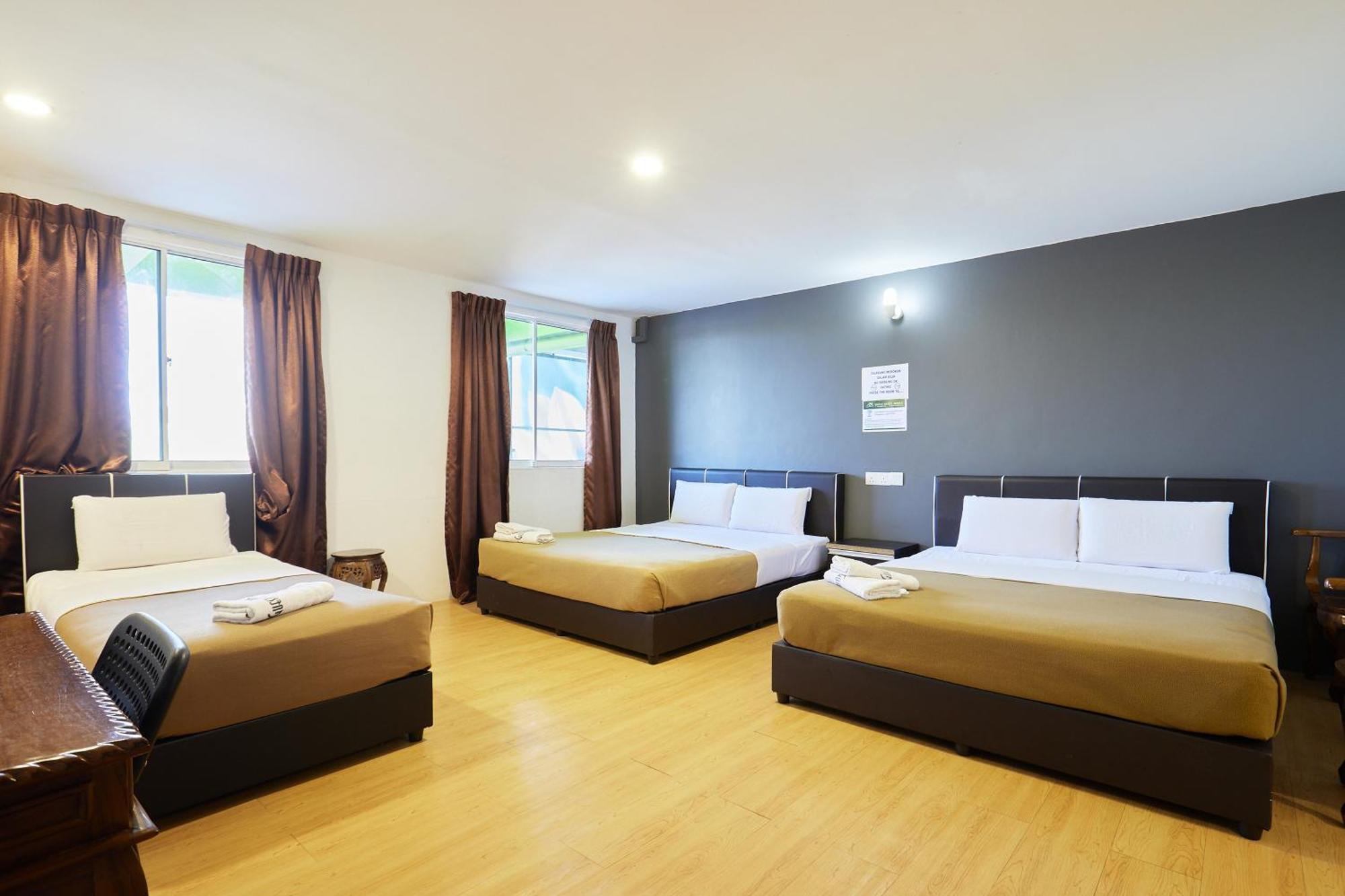Uncle Guesthouse Куала-Тренгану Екстер'єр фото